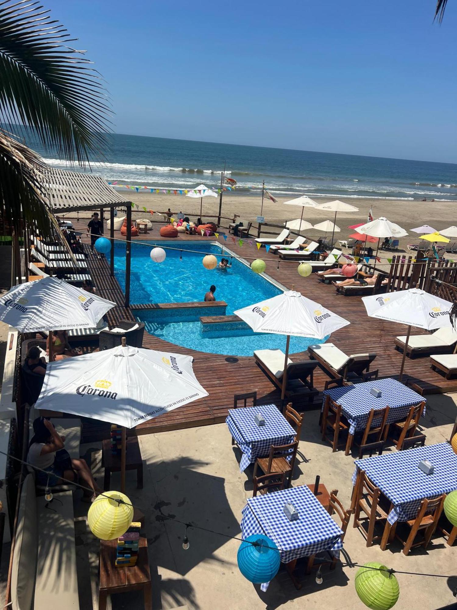 The Point Mancora Beach Екстер'єр фото